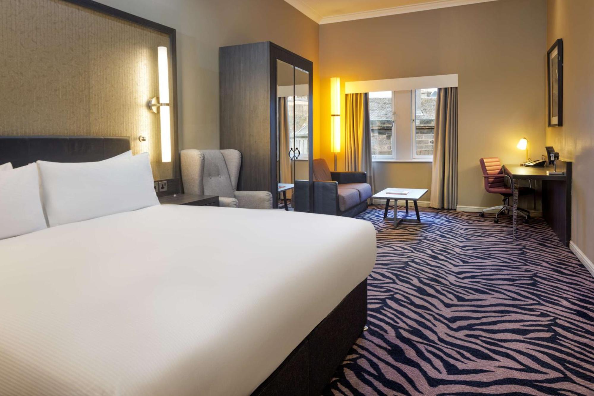 Doubletree By Hilton Centre Отель 4*