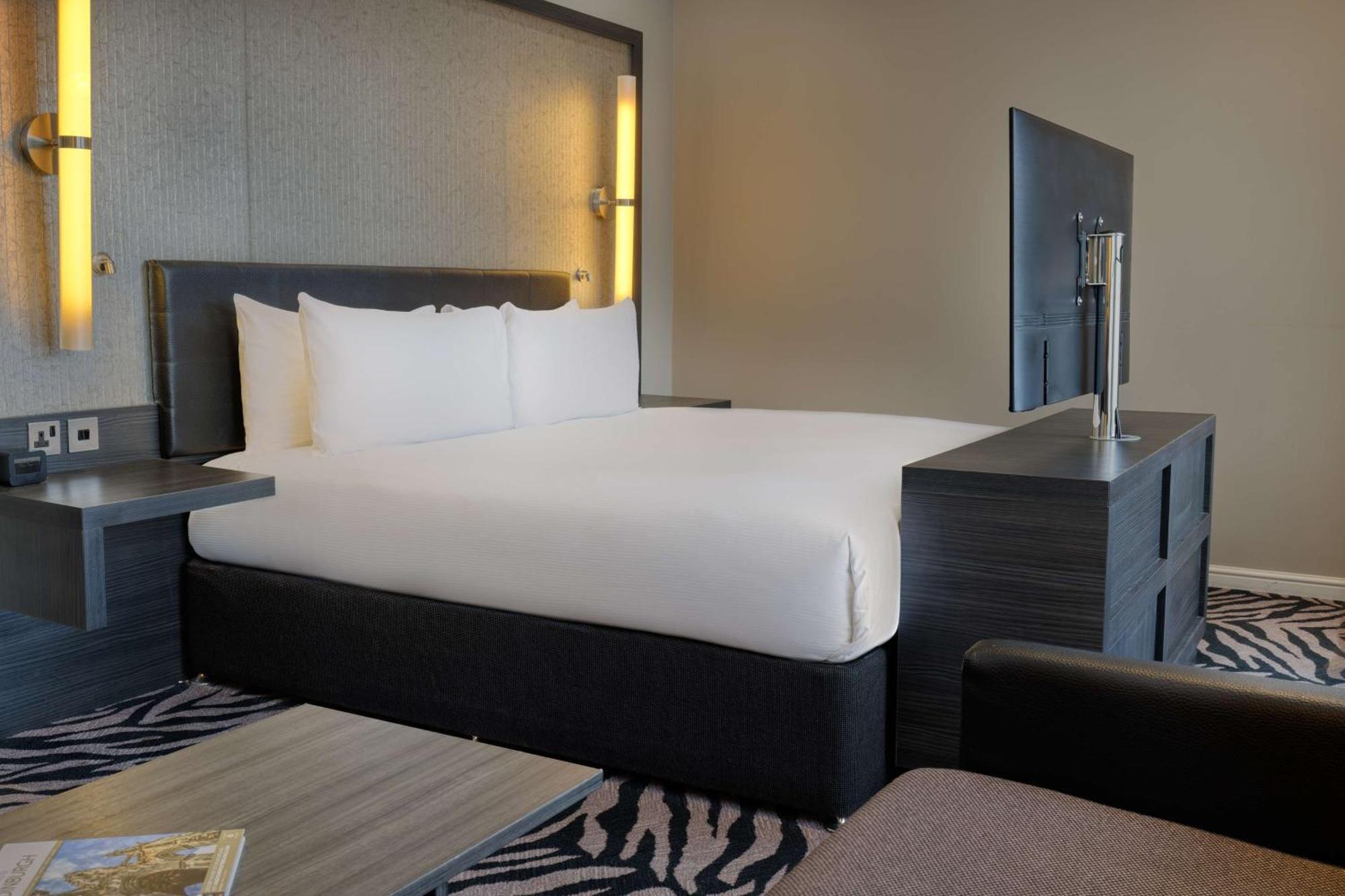 Doubletree By Hilton Centre Отель Эдинбург