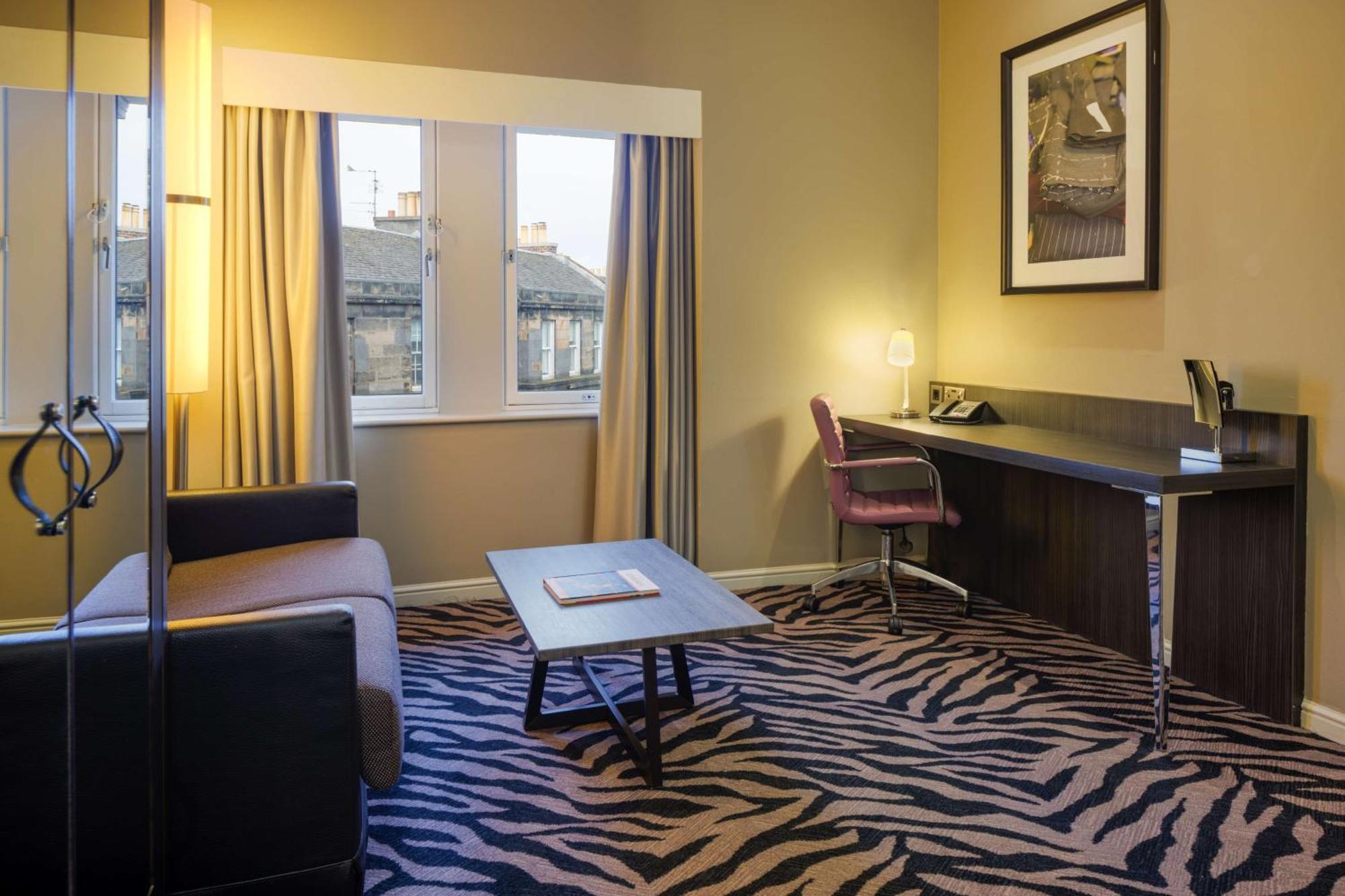 Doubletree By Hilton Centre Отель 4*